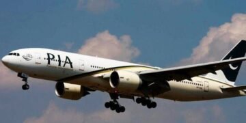 برطانوی حکومت نے پاکستان ائیرلائنز پر عائد پابندی ختم کر دی