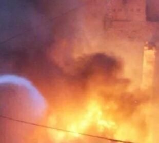 شاپنگ سینٹر میں آتشزدگی سے 60 ہلاک درجنوں لاپتہ 1 شاپنگ سینٹر میں آتشزدگی سے 60 ہلاک درجنوں لاپتہ