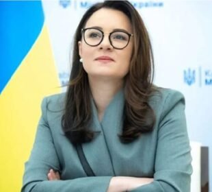 دورانِ جنگ بڑی تبدیلی، یوکرین میں پہلی خاتون وزیراعظم منتخب