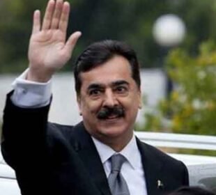 سابق وزیراعظم مزید 14 کیسز سے بری