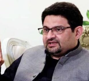 2 لاکھ پر 30 فیصد ٹیکس لگانا غلط ہے