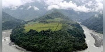 دنیا کے سب سے بڑے ڈیم کی تعمیر شروع