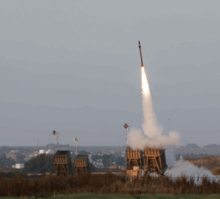 یمن کےحوثیوں کااسرائیل پرایک بارپھرفضائی حملہ 4 یمن کےحوثیوں کااسرائیل پرایک بارپھرفضائی حملہ