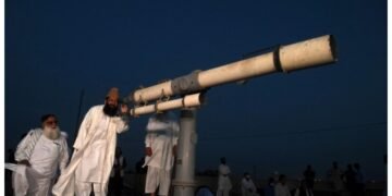 ربیع الاول کاچانددیکھنےکےلیےمرکزی رویت ہلال کمیٹی کااجلاس آج ہوگا