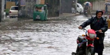 ملک کے مختلف علاقوں میں موسلادھار بارش کا امکان، نشیبی علاقے زیر آب آنے کی وارننگ