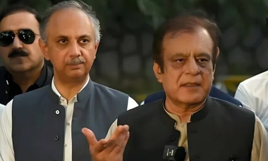 بریکنگ نیوز : پی ٹی آئی کی اعلیٰ قیادت نااہل قرار