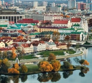 10,000 پاکستانیوں کے لیے نوکریوں کا سنہری موقع