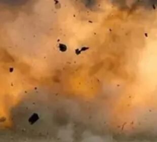 شرپسندوں نے گیس پائپ لائن کو دھماکے سے اڑا دیا 4 شرپسندوں نے گیس پائپ لائن کو دھماکے سے اڑا دیا