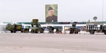 شکر پڑیاں پریڈ گراؤنڈ میں دفاعی سازو سامان کی نمائش