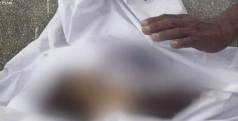 IMG-20250814-WA0018ماں نے 2 بچوں کا گلہ کاٹ کر موت کے گھاٹ اتار دیا