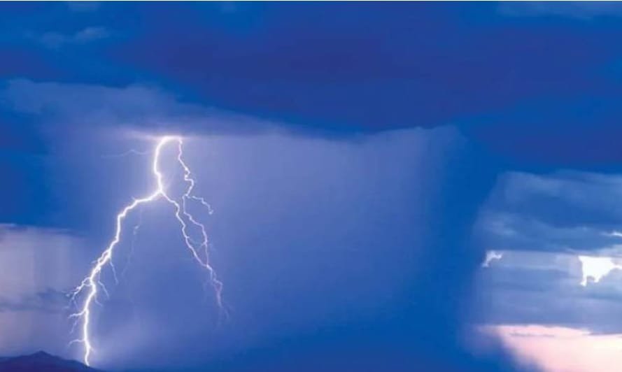 پنجاب میں کلاؤڈ برسٹ کا خطرہ 1 پنجاب میں کلاؤڈ برسٹ کا خطرہ