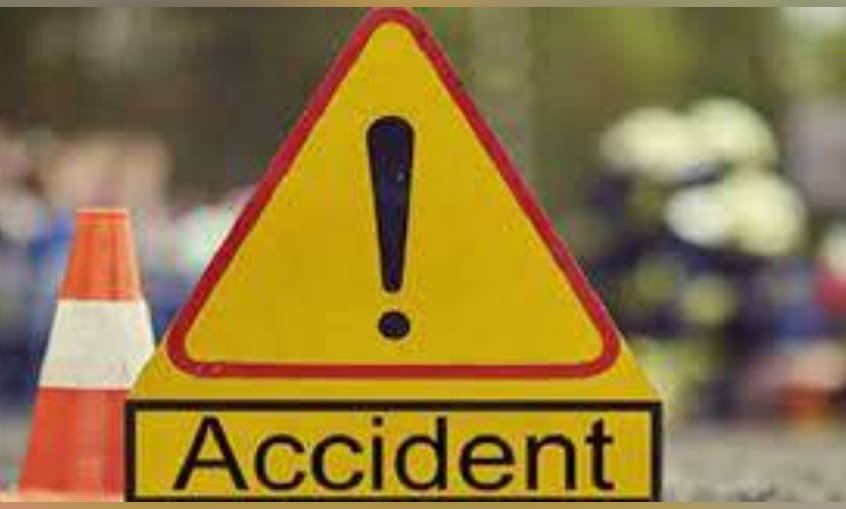 عوامی ایکسپریس کو حادثہ، متعدد مسافر زخمی