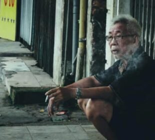 بزرگ شخص اے آئی جنریٹڈ لڑکی کی محبت میں گرفتار