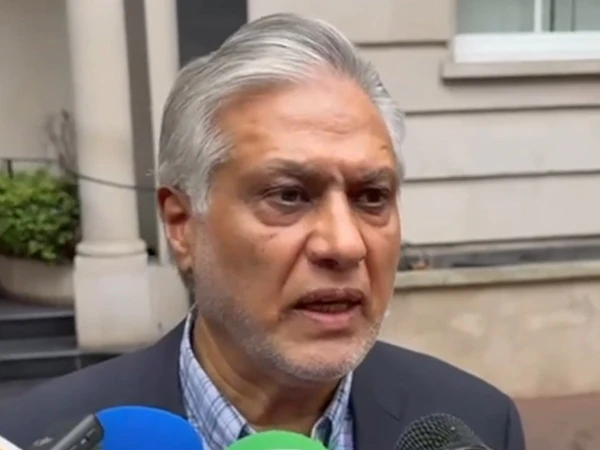 نائب وزیر اعظم اہم اجلاس میں شرکت کےلیےکابل روانہ