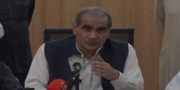 سیلاب متاثرین کی عزتِ نفس مقدم، خواجہ سعد نے کیمرے بند کرا دیے
