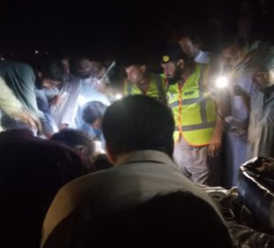 کار اور ٹریلر کا تصادم، ہری پور میں قیامت صغریٰ برپا 7 کار اور ٹریلر کا تصادم، ہری پور میں قیامت صغریٰ برپا