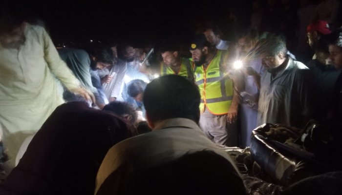 کار اور ٹریلر کا تصادم، ہری پور میں قیامت صغریٰ برپا