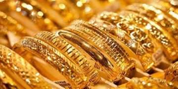 مسلسل اونچی اڑان کےبعدسونےکی قیمت میں نمایاں کمی