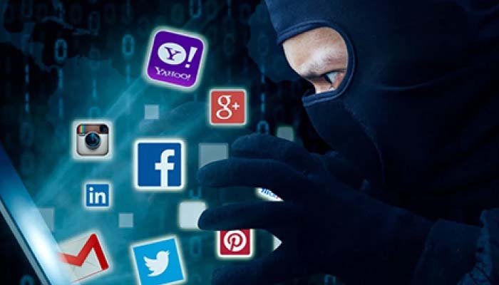 سوشل میڈیا پر ریاست مخالف سرگرمیوں کے خلاف کارروائیاں تیز