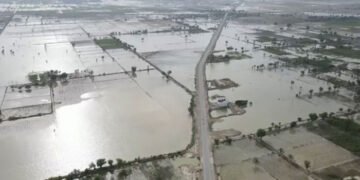 پنجاب کےکئی اضلاع میں سیلاب، ہزاروں دیہات زیرآب، لاکھوں افراد متاثر