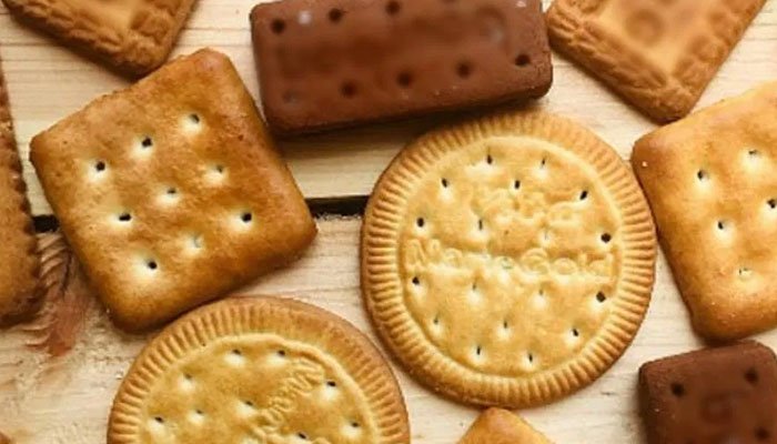 بسکٹ میں سوراخ کیوں ہوتے ہیں؟ جانئے دلچسپ وجہ