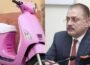 حکومت کا خواتین کے لیے پنک الیکٹرک اسکوٹیز فراہم کرنے کا اعلان