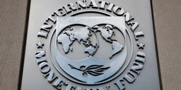 آئی ایم ایف وفد کا کراچی میں تکنیکی مذاکرات کا آغاز 32 آئی ایم ایف وفد کا کراچی میں تکنیکی مذاکرات کا آغاز