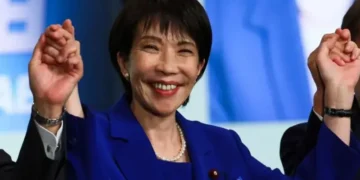 جاپان میں خاتون وزیراعظم کا انتخاب، مگر خواتین ناخوش 23 جاپان میں خاتون وزیراعظم کا انتخاب، مگر خواتین ناخوش