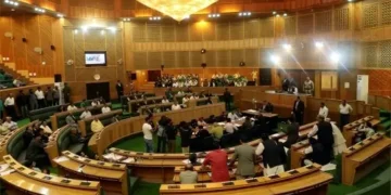 پیپلز پارٹی کا آزاد کشمیر حکومت سے علیحدگی کا فیصلہ، نئی سیاسی حکمتِ عملی پر غور