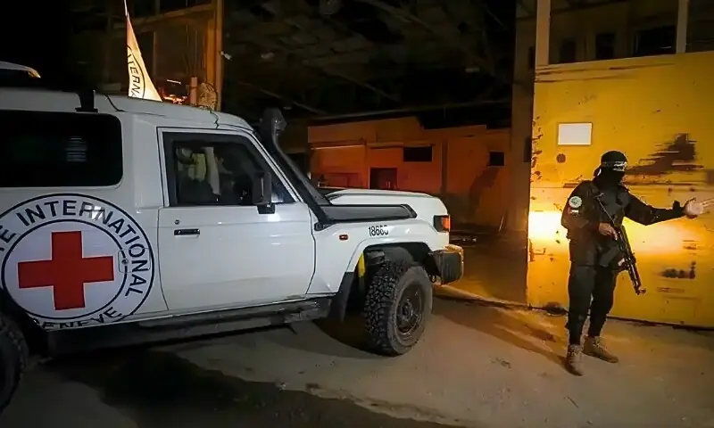 اسرائیل کو مزید دو یرغمالیوں کی لاشیں موصول، 45 فلسطینیوں کی میتیں واپس کی گئیں 1 اسرائیل کو مزید دو یرغمالیوں کی لاشیں موصول، 45 فلسطینیوں کی میتیں واپس کی گئیں