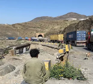 طورخم سرحد کھلنےکاامکان، پاک افغان تجارت کی بحالی کی راہ ہموار