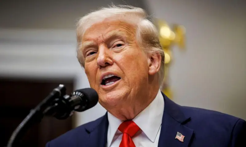 ٹرمپ کا انتباہ: غیر قانونی تارکینِ وطن کو دوبارہ داخلے پر 10 سال قید کی سزا دینے کا عندیہ