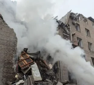 روس اور یوکرین کے درمیان جنگ میں شدت، حملوں اور ہلاکتوں کی اطلاعات