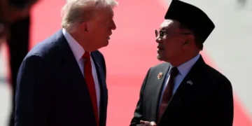 صدر ٹرمپ کی ثالثی سے تھائی لینڈ-کمبوڈیا تنازع میں نیا موڑ 8 صدر ٹرمپ کی ثالثی سے تھائی لینڈ-کمبوڈیا تنازع میں نیا موڑ