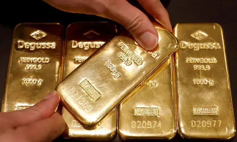 پاکستان میں سونے کی قیمت میں کمی، چاندی کی قیمت بھی گر گئی