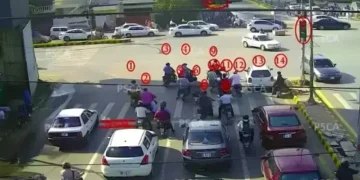 کراچی میں ای چالان مہم، 3دن میں 10 کروڑ روپے سے زائدکےجرمانے