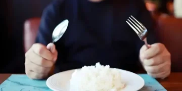 ہڈیوں کے لیے چاول مفید یا نقصان دہ؟ جانیں ماہرین کی وضاحت