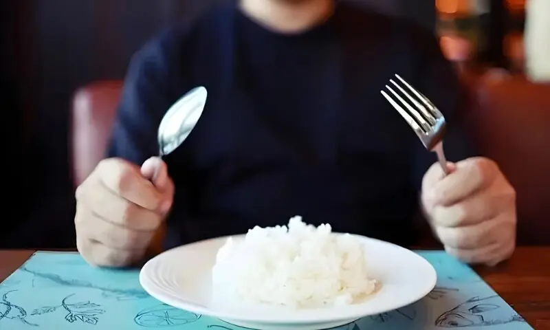 ہڈیوں کے لیے چاول مفید یا نقصان دہ؟ جانیں ماہرین کی وضاحت
