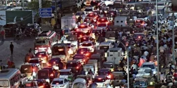 کراچی میں ٹریفک قوانین کی خلاف ورزی کا “مہنگائی ایڈیشن” نافذ