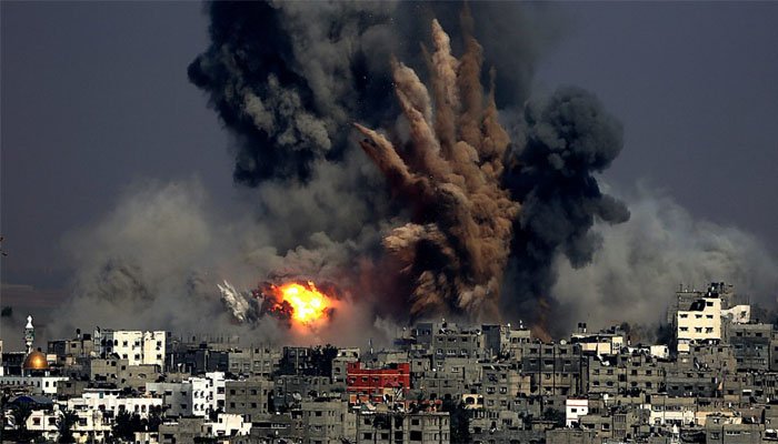 غزہ میں صیہونی فوج کی نئی کارروائی: دھماکا خیز ریموٹ کنٹرول گاڑیوں سے رہائشی علاقے نشانہ 1 غزہ میں صیہونی فوج کی نئی کارروائی: دھماکا خیز ریموٹ کنٹرول گاڑیوں سے رہائشی علاقے نشانہ