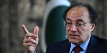 پاکستان کو آئی ایم ایف کی اگلی قسط دسمبر تک ملنے کا امکان: وزیر خزانہ