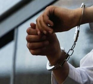 گھریلو ملازم کروڑوں کا مالک نکلا، چوری کی رقم سے جائیدادیں اور سونا خریدا 9 گھریلو ملازم کروڑوں کا مالک نکلا، چوری کی رقم سے جائیدادیں اور سونا خریدا