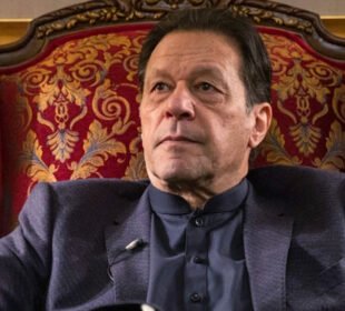 عمران خان کی رہائی کے امکانات فی الحال کم، قانونی و سیاسی چیلنجز برقرار 6 عمران خان کی رہائی کے امکانات فی الحال کم، قانونی و سیاسی چیلنجز برقرار