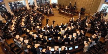 خیبر پختونخوا میں امن کے قیام کے لیے پی ٹی آئی کا بڑا اقدام، اسمبلی میں امن جرگہ بلانے کا فیصلہ 12 خیبر پختونخوا میں امن کے قیام کے لیے پی ٹی آئی کا بڑا اقدام، اسمبلی میں امن جرگہ بلانے کا فیصلہ