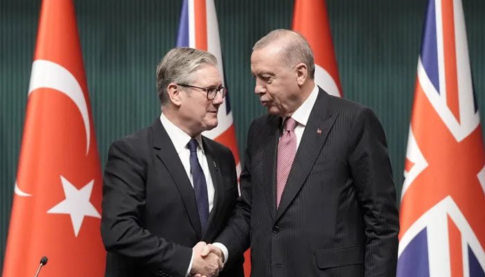 ترکیہ اور برطانیہ کے درمیان یوروفائٹر ٹائیفون طیاروں کی خریداری کا معاہدہ 1 ترکیہ اور برطانیہ کے درمیان یوروفائٹر ٹائیفون طیاروں کی خریداری کا معاہدہ