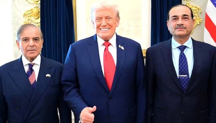 امریکی صدر نے فیلڈ مارشل عاصم منیر کو ’’زبردست فائٹر‘‘ قرار دے دیا