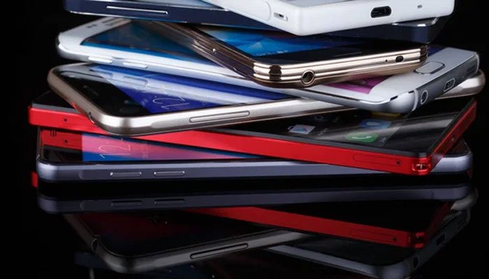 پاکستان میں تین ماہ کے دوران 50 کروڑ ڈالر کے موبائل فون درآمد