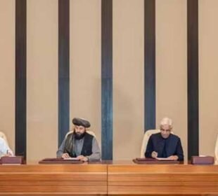 "پاکستان اور افغانستان استنبول میں دوبارہ بات چیت کی راہ پر"
