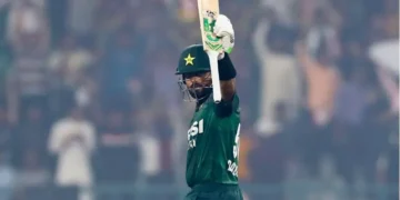 واپسی کے ساتھ ہی بابر اعظم نے ٹی 20 ریکارڈ اپنے نام کر لیا 38 واپسی کے ساتھ ہی بابر اعظم نے ٹی 20 ریکارڈ اپنے نام کر لیا