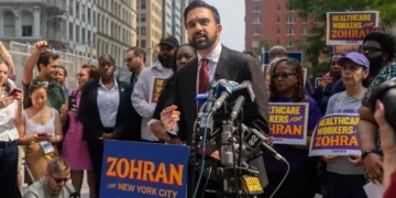 نیویارک میں انتخابی ہلچل، ٹرمپ نے ممدانی کے خلاف فنڈنگ کا دباؤ ڈال دیا